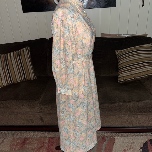 The Stroller • Vintage • 1960’s • Dress • Size 16 • Beige/ Pink/ Yellow/ Green - Picture 7 of 14